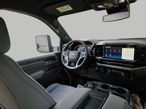 New 2026 Chevrolet Silverado 2500 LT w/ Texas Edition AWD/4WD image 9