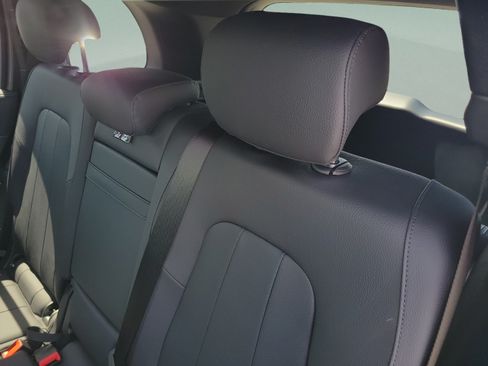 Certified 2026 Mercedes-Benz GLB 250 image 18