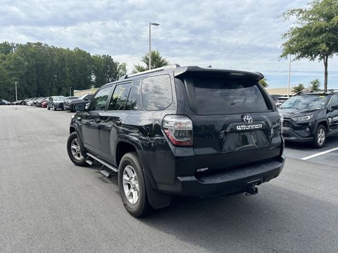 Used 2024 Toyota 4Runner SR5 RWD image 8