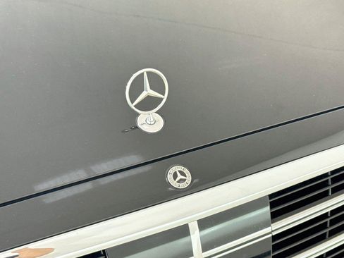 Used 2023 Mercedes-Benz S 500 4MATIC image 33