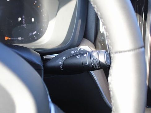 New 2026 Volvo XC60 B5 Plus w/ Protection Package Premier image 17