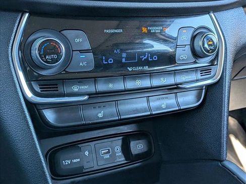 Used 2020 Hyundai Santa Fe SEL w/ Convenience + Premium Package image 14