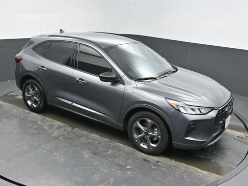 Used 2024 Ford Escape ST-Line w/ Equipment Group 301A image 28