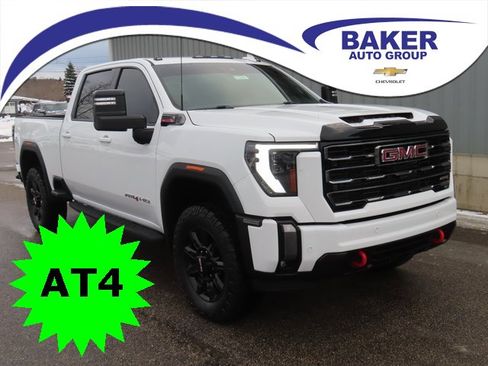 Used 2024 GMC Sierra 2500 AT4 w/ AT4 Preferred Package image 1