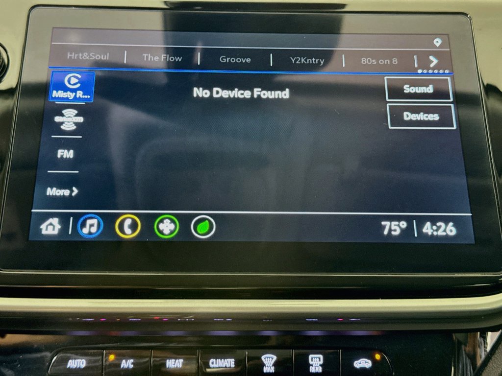 Used 2023 Chevrolet Bolt EUV Premier w/ Super Cruise Package FWD image 17