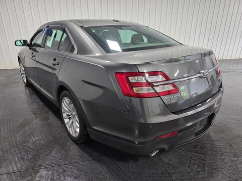 Used 2018 Ford Taurus Limited FWD image 3