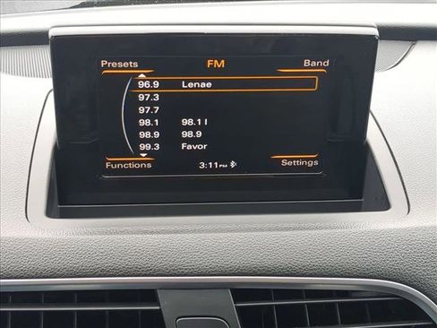 Used 2018 Audi Q3 2.0T Premium Plus image 20