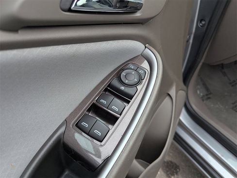 Used 2025 Chevrolet Malibu LT image 11