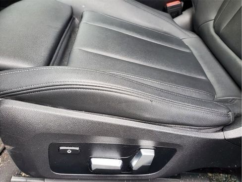 Used 2019 BMW 330i Sedan RWD image 24