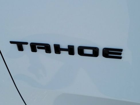 Used 2024 Chevrolet Tahoe RST w/ Luxury Package AWD/4WD image 33