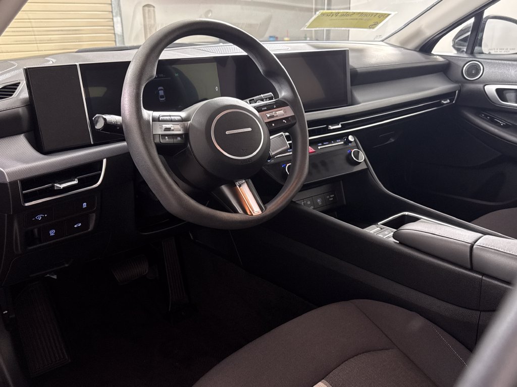 Certified 2024 Hyundai Sonata SEL FWD image 16