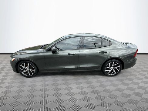 Used 2019 Volvo S60 T5 Momentum w/ Multimedia Package image 5