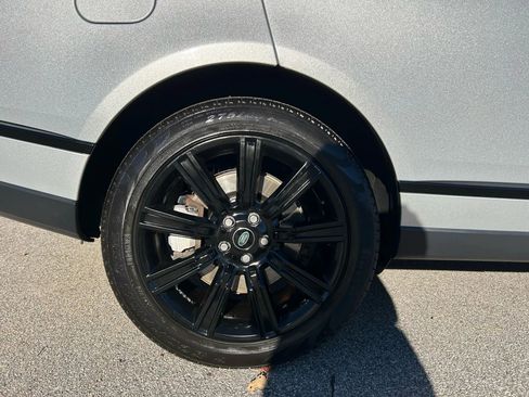 Used 2021 Land Rover Range Rover Westminster Edition image 16