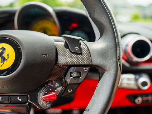 Used 2019 Ferrari 812 Superfast image 24