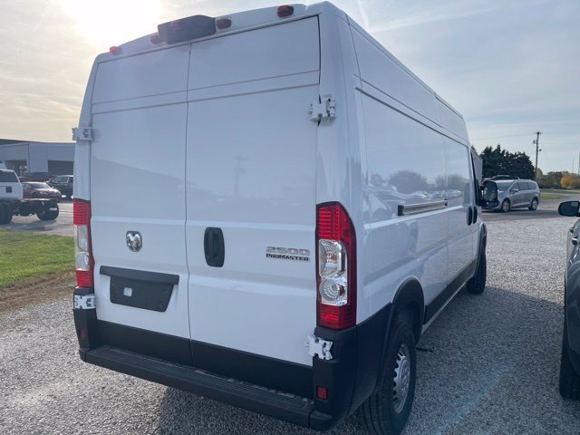 New 2027 RAM ProMaster 2500 w/ Convenience Group FWD image 6