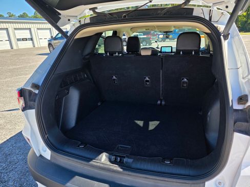 Used 2020 Ford Escape SEL image 14