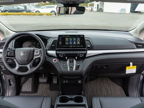 New 2026 Honda Odyssey EX-L image 18