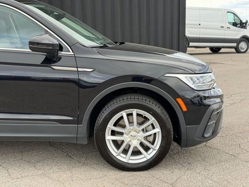 Used 2022 Volkswagen Tiguan SE AWD/4WD image 4