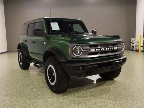 Used 2023 Ford Bronco Big Bend w/ Sasquatch Package AWD/4WD image 1