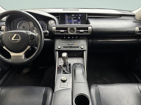 Used 2015 Lexus IS 250 AWD image 34