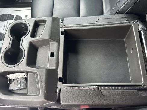 Used 2022 Chevrolet Silverado 1500 RST AWD/4WD image 19