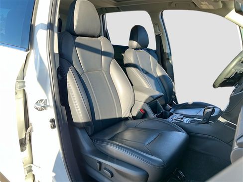 Used 2023 Subaru Forester Touring image 30