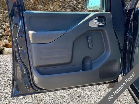 Used 2015 Nissan Frontier S RWD image 19