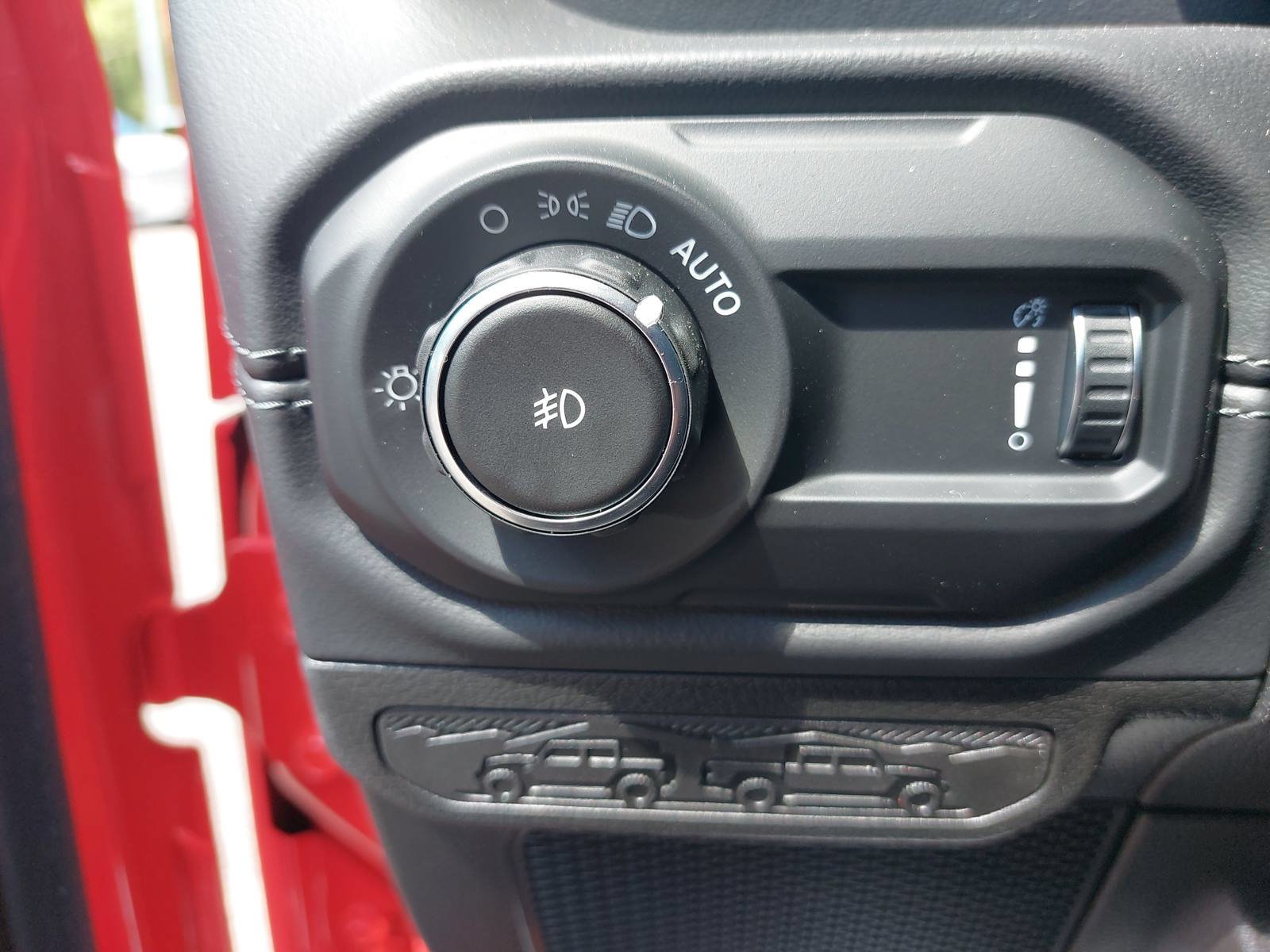 New 2026 Jeep Wrangler Unlimited Sahara AWD/4WD image 26
