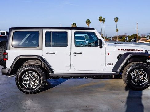 New 2026 Jeep Wrangler Unlimited Rubicon image 12