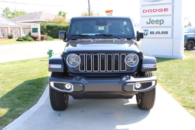 New 2026 Jeep Wrangler Unlimited Sahara AWD/4WD image 7