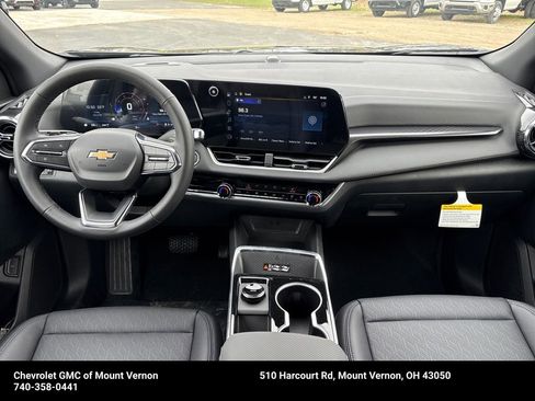 New 2026 Chevrolet Equinox LT w/ Convenience Package II AWD/4WD image 14