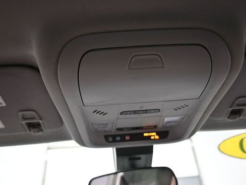Used 2020 Chevrolet Equinox LT AWD/4WD image 6