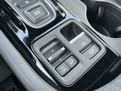 New 2026 Honda Pilot Sport image 21