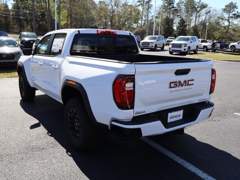 New 2026 GMC Canyon Elevation w/ Convenience Package image 7