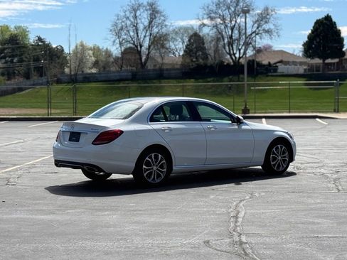 Used 2016 Mercedes-Benz C 300 4MATIC Sedan image 5