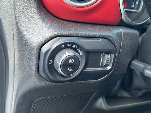 Certified 2023 Jeep Gladiator Rubicon image 50