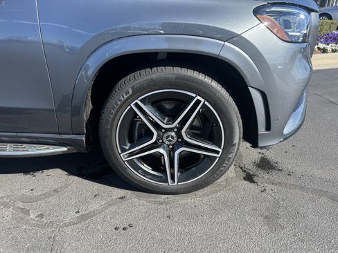Certified 2022 Mercedes-Benz GLS 450 4MATIC image 13