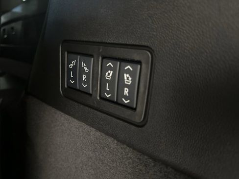 Used 2025 Cadillac XT6 Premium Luxury w/ Technology Package image 37