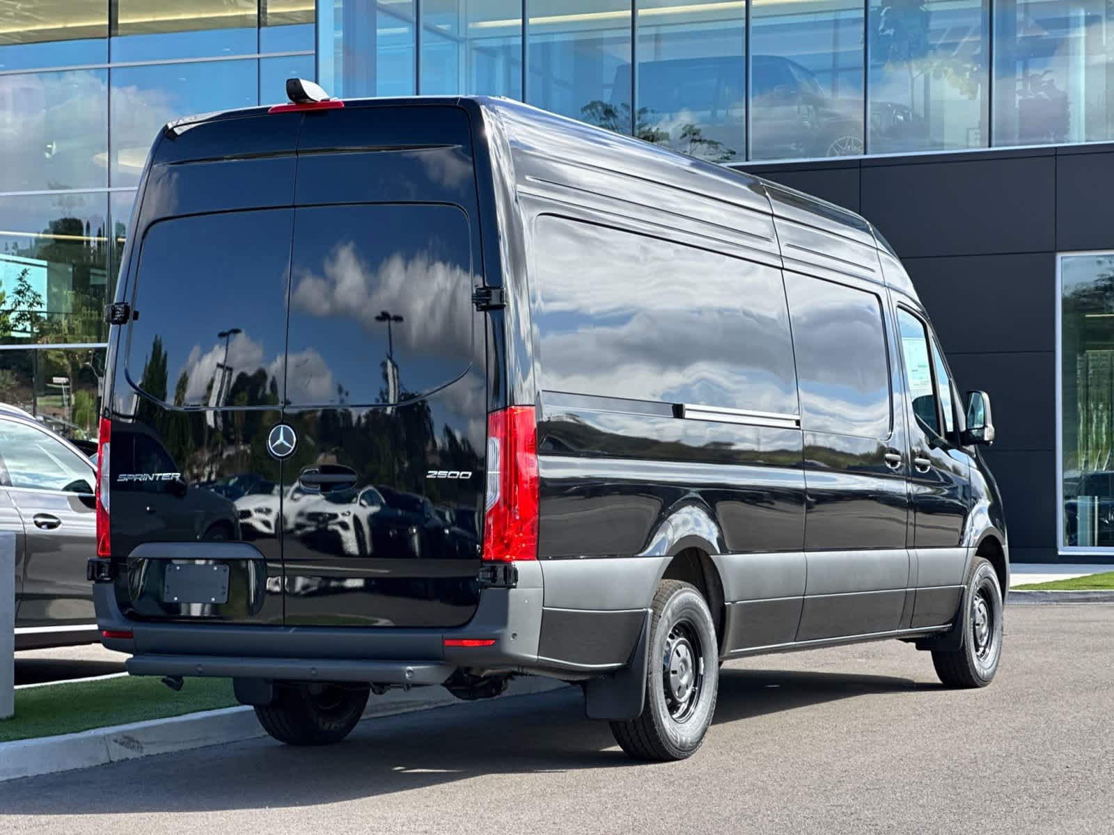 New 2026 Mercedes-Benz Sprinter 2500 image 3