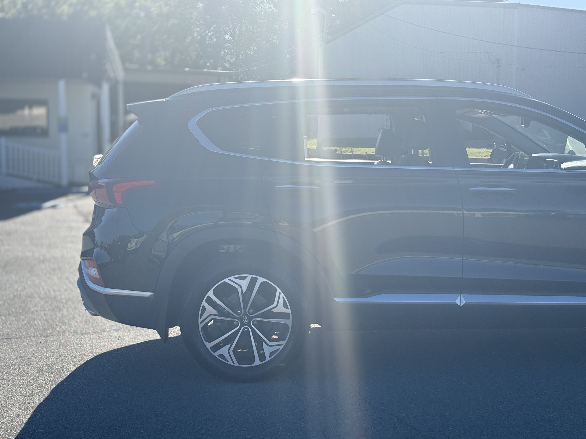 Used 2020 Hyundai Santa Fe SEL w/ Cargo Package FWD image 11