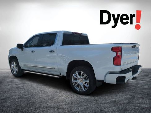 New 2026 Chevrolet Silverado 1500 High Country AWD/4WD image 6