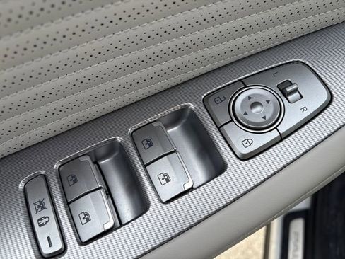 Used 2025 Hyundai Palisade Calligraphy AWD/4WD image 13