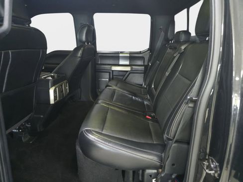 Used 2015 Ford F150 Lariat w/ Equipment Group 502A Luxury AWD/4WD image 14