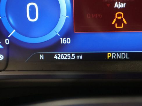 Used 2022 Ford Escape Titanium AWD/4WD image 38