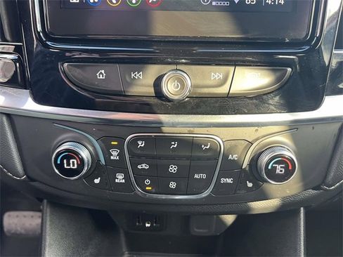 Certified 2023 Chevrolet Traverse LT image 24