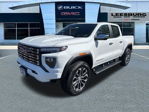 New 2026 GMC Canyon Denali image 3