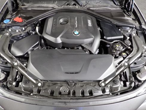 Used 2018 BMW 430i xDrive Convertible AWD/4WD image 11