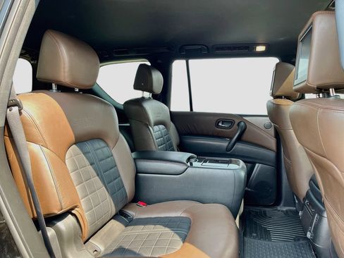 Used 2019 Nissan Armada Platinum w/ Captain's Chairs Package AWD/4WD image 31
