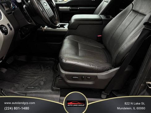 Used 2016 Ford F250 Lariat w/ Lariat Interior Package image 13