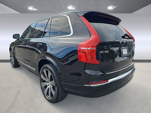 New 2024 Volvo XC90 T8 Plus w/ Protection Package Premier image 3
